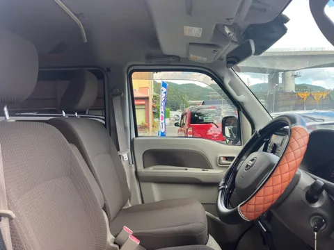 Nissan Clipper