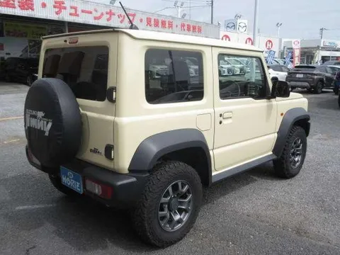 Suzuki Jimny Sierra