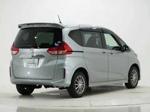 Honda Freed Plus