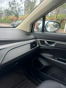 Geely Emgrand GS