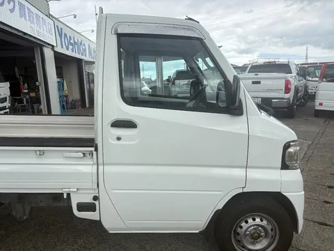 Mitsubishi Minicab Truck