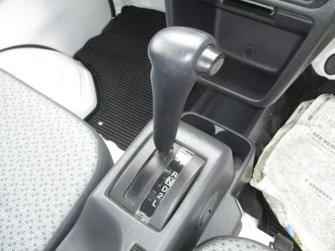 Nissan Clipper Truck