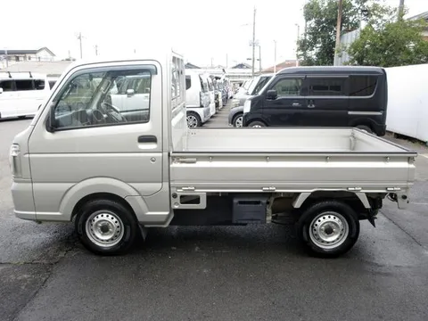 Nissan Clipper Truck
