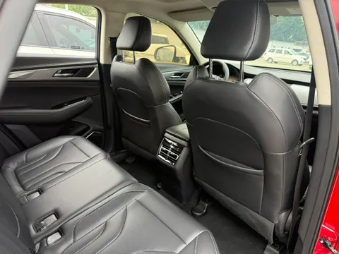 Changan CS85