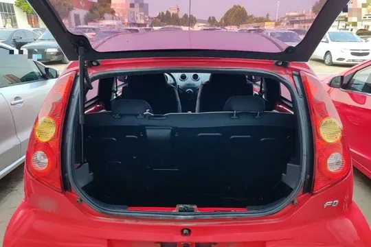 BYD F0
