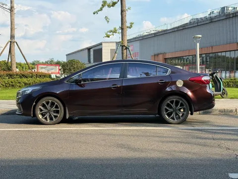 Kia Cerato (K3)