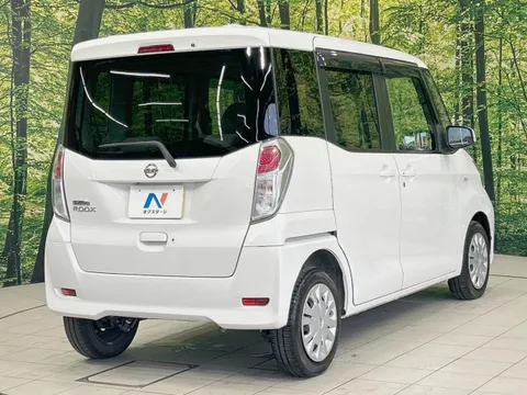 Nissan Dayz Roox
