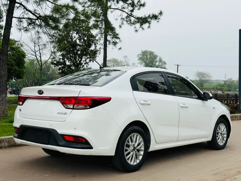 Kia K2