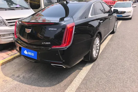 Cadillac XTS