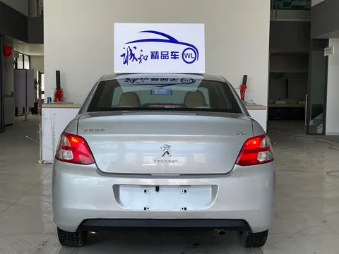 Peugeot 301