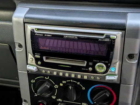 Daihatsu Naked