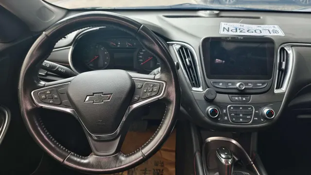 Chevrolet Malibu XL