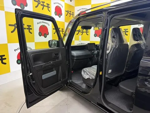 Suzuki Spacia Base