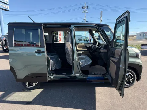 Mitsubishi Delica Mini
