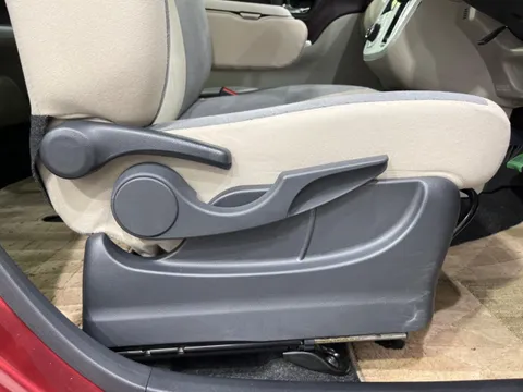 Toyota Pixis Joy