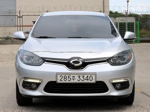 Renault SM3