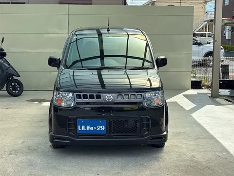 Nissan Otti