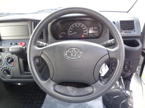 Toyota TownAce Van
