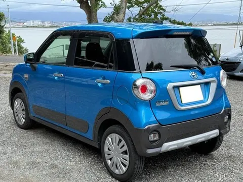 Toyota Pixis Joy