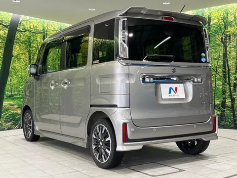 Suzuki Spacia Custom