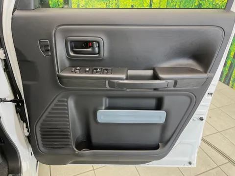 Suzuki Spacia Base