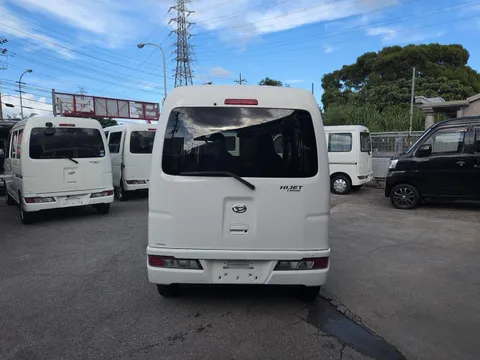 Daihatsu Hijet Cargo