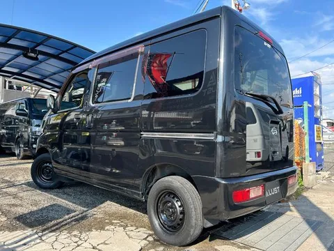 Daihatsu Hijet Cargo