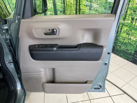 Honda N-BOX Joy