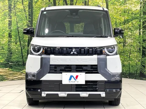 Mitsubishi Delica Mini