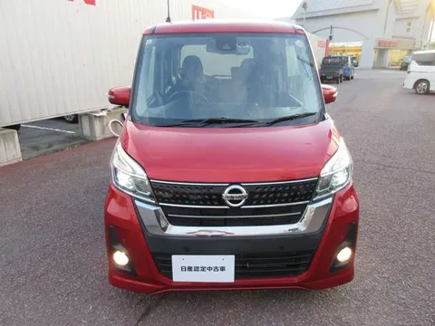 Nissan Dayz Roox