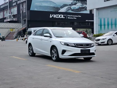 Geely Emgrand GL
