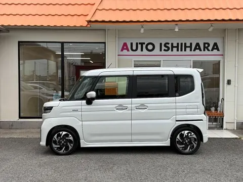 Suzuki Spacia Custom