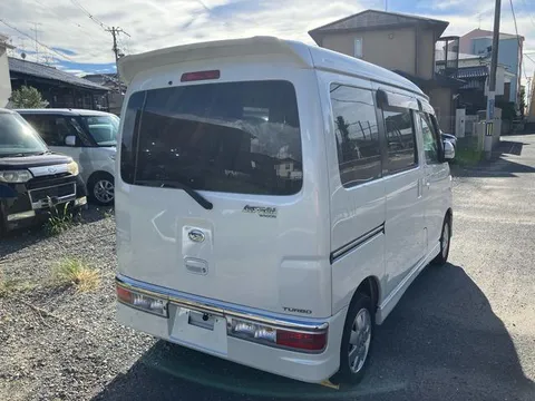 Daihatsu Atrai Wagon