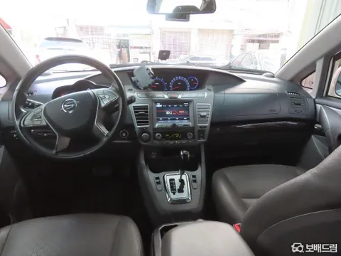 SsangYong Stavic (Korando Turismo)