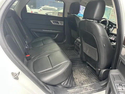 Jaguar XFL