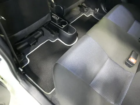 Toyota Yaris (Vitz)