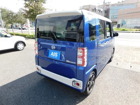 Daihatsu Wake