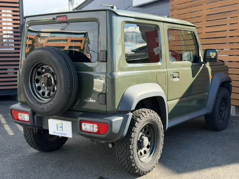 Suzuki Jimny Sierra