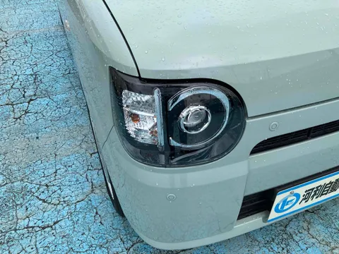 Daihatsu Mira Tocot