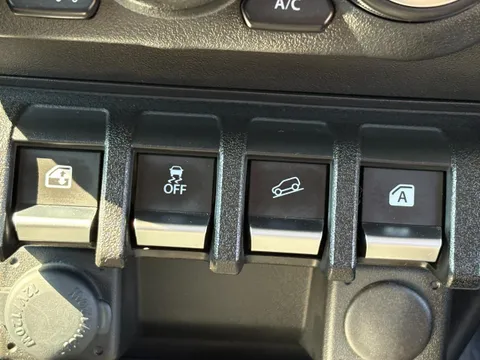 Suzuki Jimny Sierra