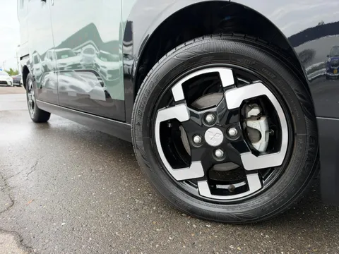 Mitsubishi Delica Mini