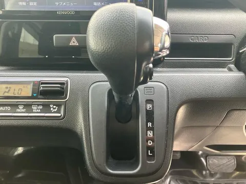 Suzuki Wagon R Stingray