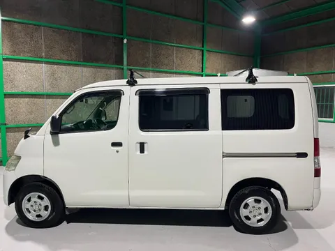 Toyota TownAce Van