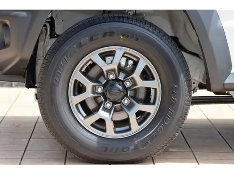 Suzuki Jimny Nomade