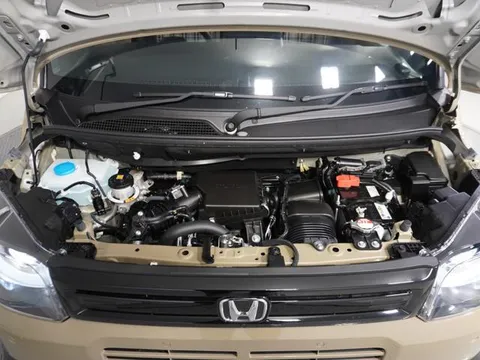 Honda N-BOX Joy