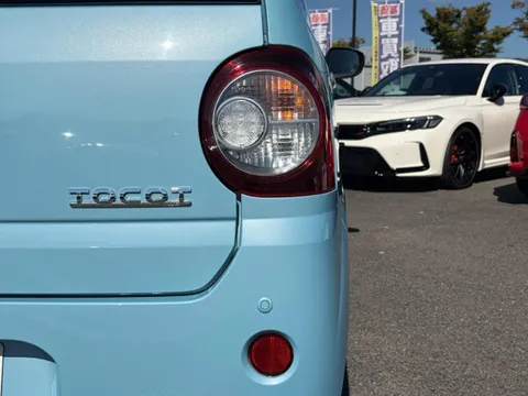 Daihatsu Mira Tocot