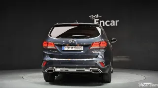 Hyundai Grand Santa Fe (Maxcruz)