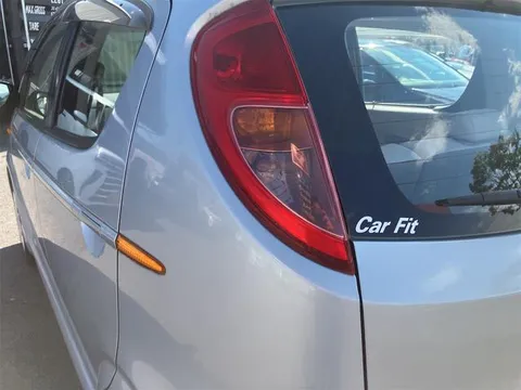 Subaru R2
