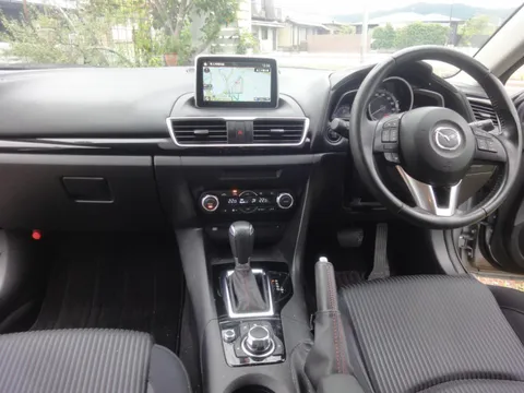 Mazda Axela Sport