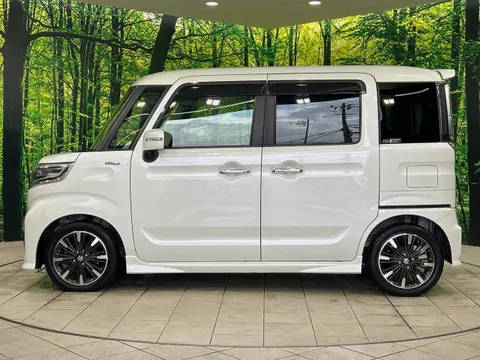 Suzuki Spacia Custom